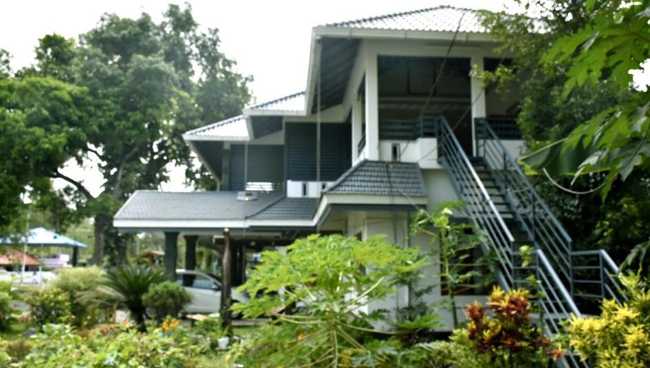 Brothers Homestay Alappuzha Exterior photo